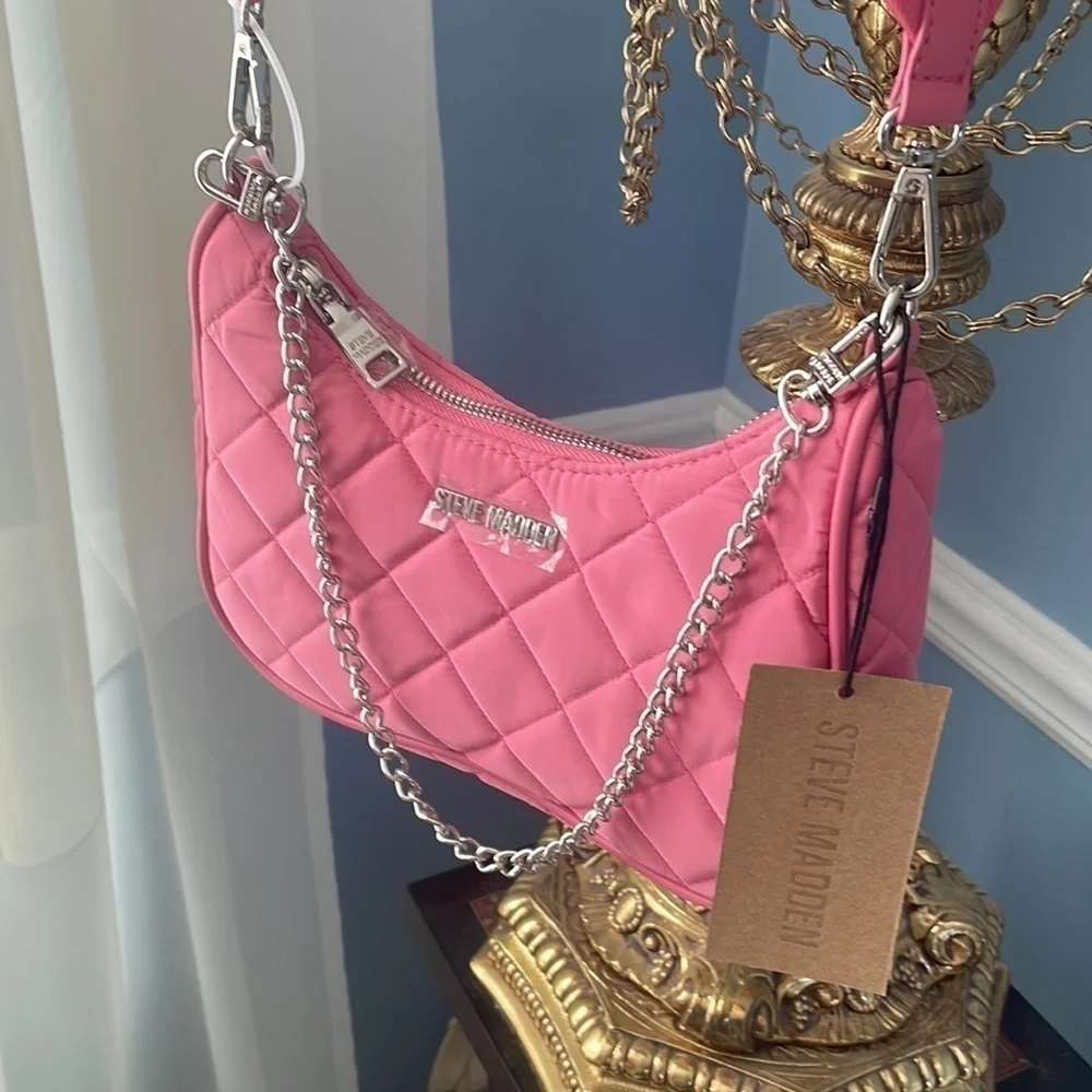 Brand New Steve Madden Raspberry Quilt Stitch Chain Wide Strap Crossbody Purse